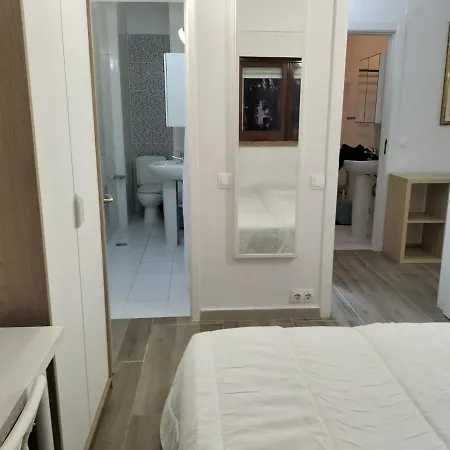Retreat With View Of Tagus River Лісабон